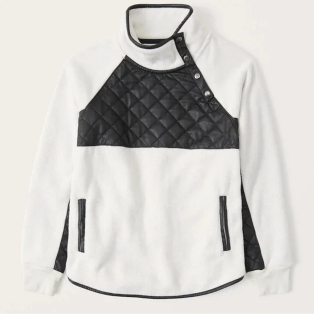 Abercrombie and Fitch Crème and Black Pleather
Snap Up Fleece Pullover Size L - Picture 2 of 11